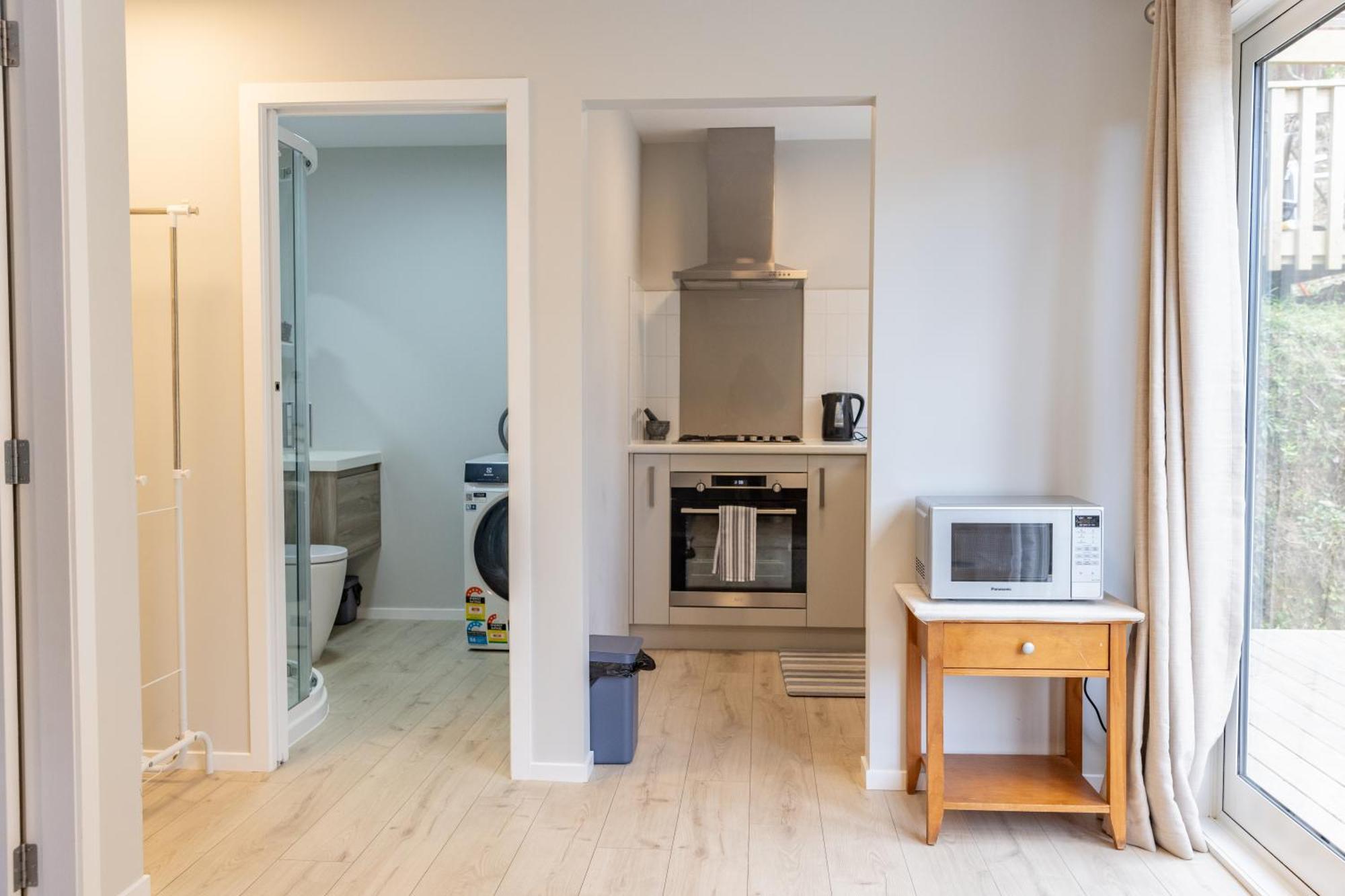 Back Garden Flat With Free On Street Parking And Fiber Wifi - 15 Mins To Ferry, Stadium, Cbd Веллінгтон Екстер'єр фото